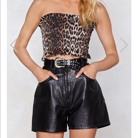 Nasty Gal Tops - Nasty Gal Leopard Crop Top